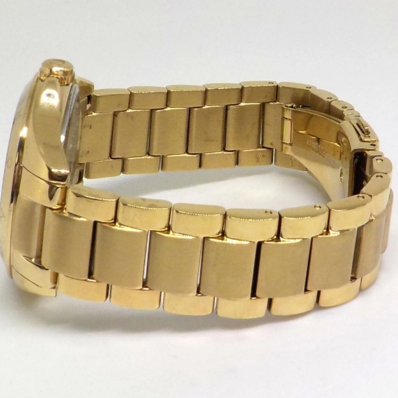 **SOLD** Coach Tristen Blue Dial Ladies Watch - Picture 6 of 9